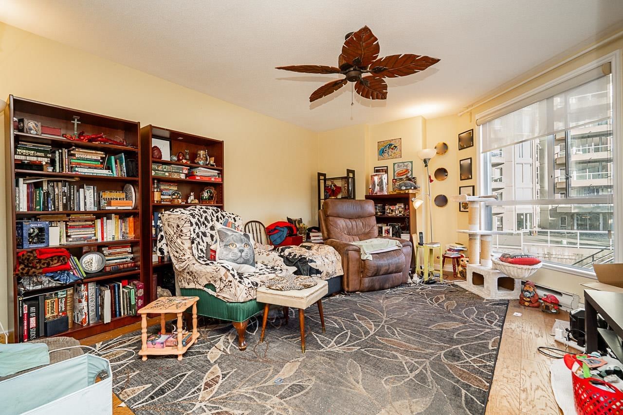 Listing Image 18