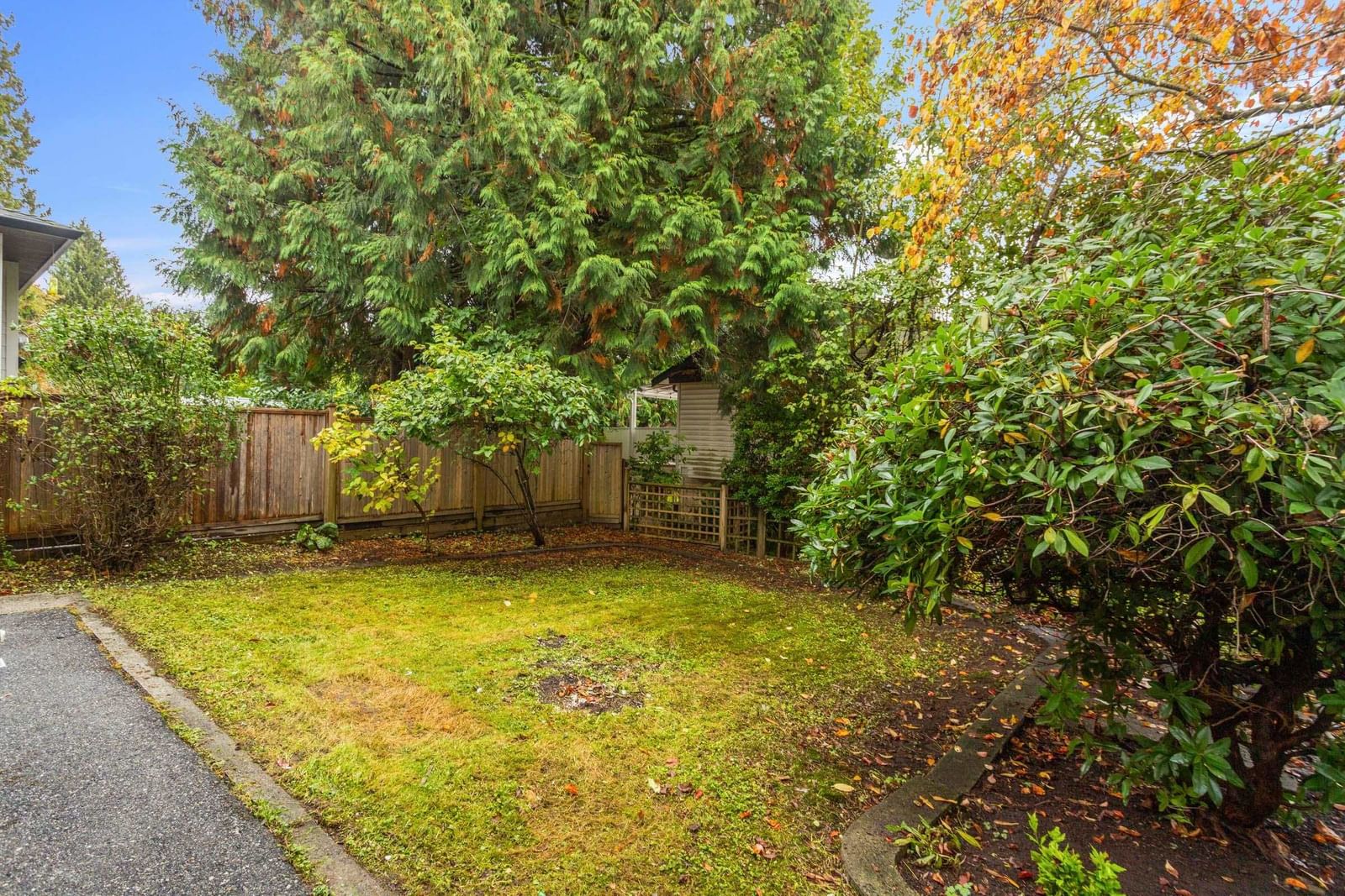 Listing Image 27