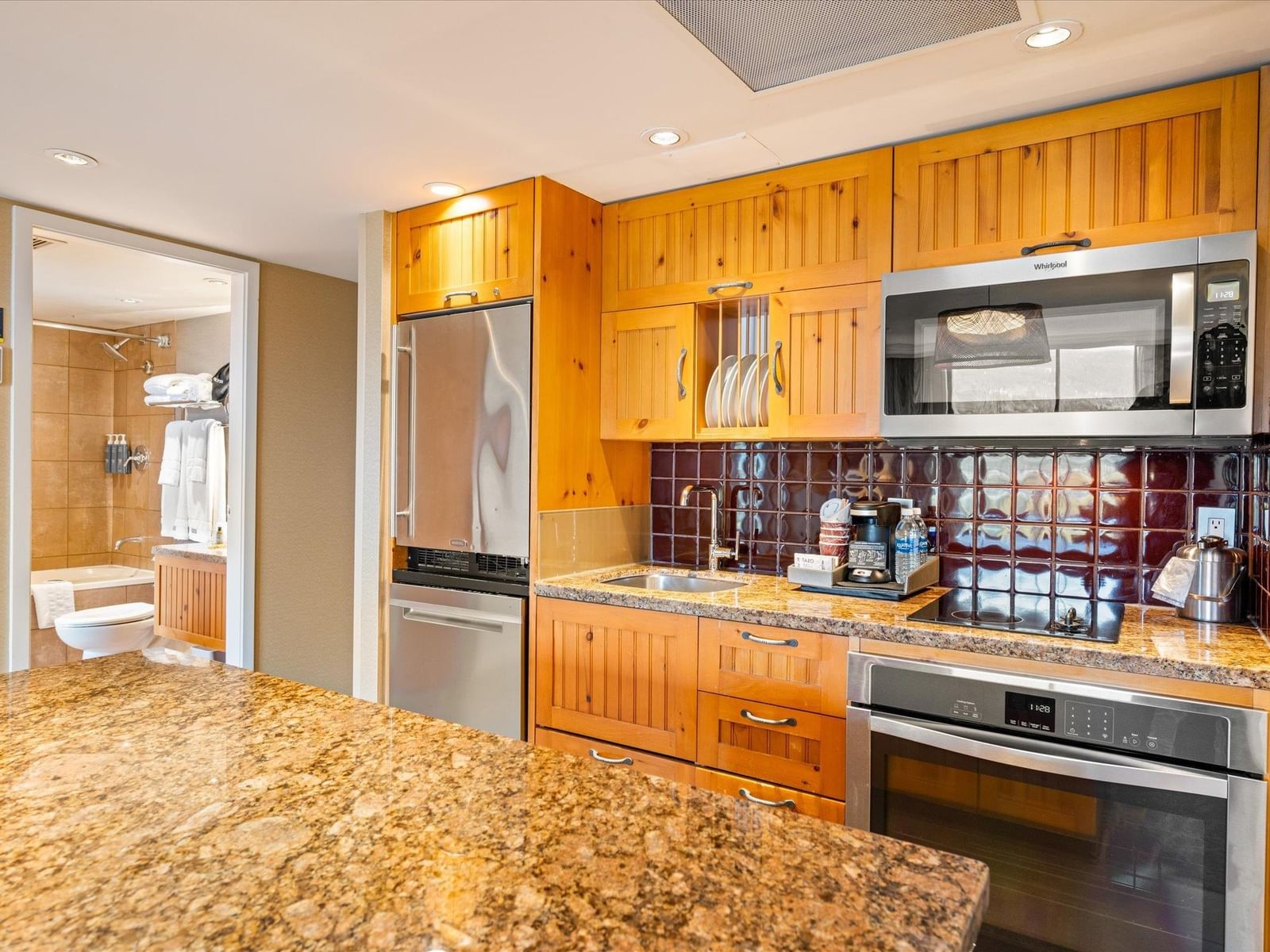 Listing Image 10