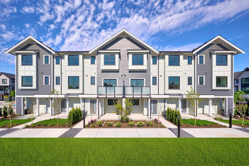 29 - 1115 Roma Avenue