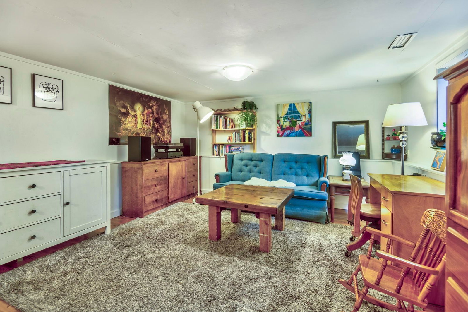 Listing Image 19