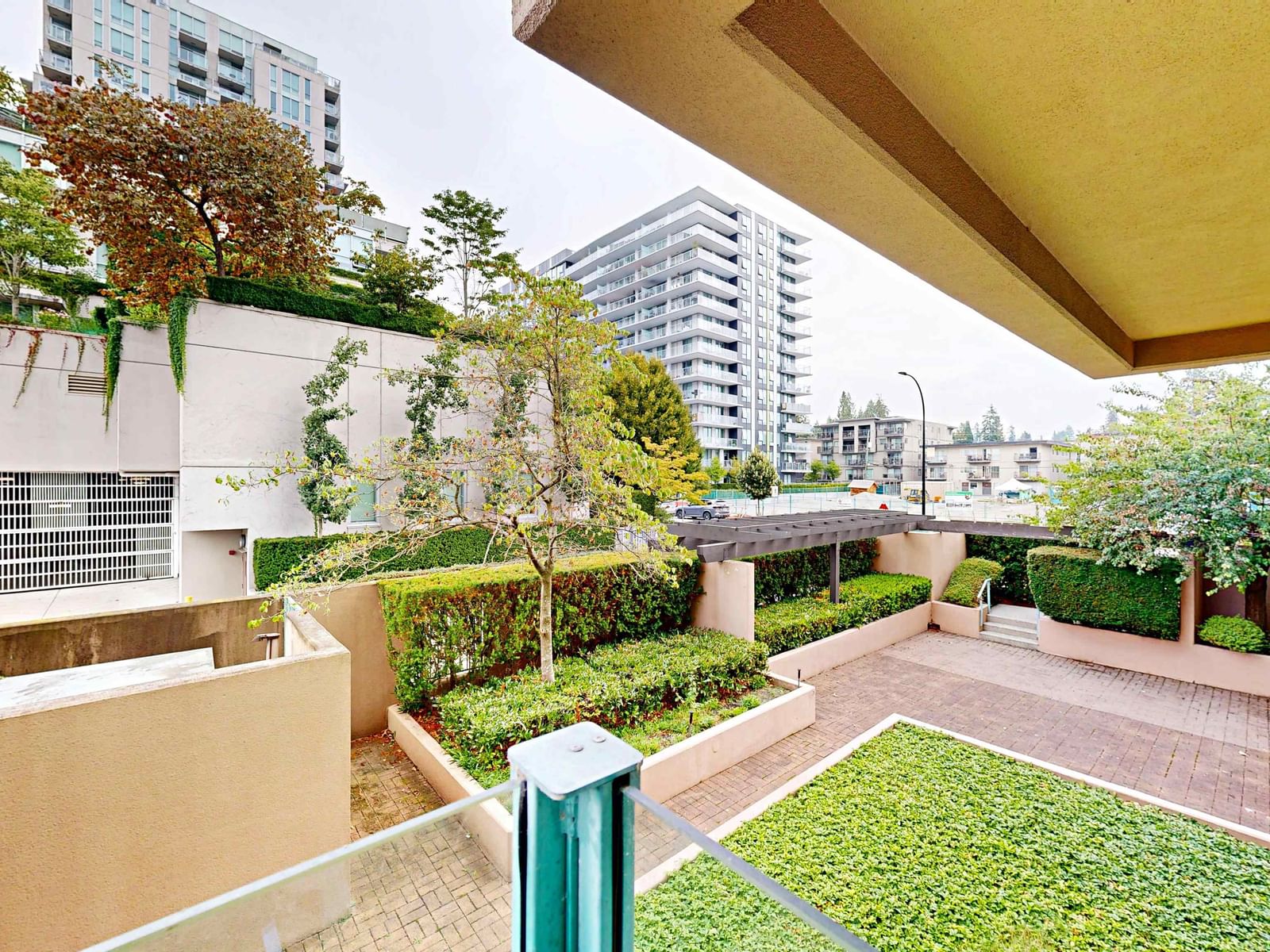 Listing Image 20