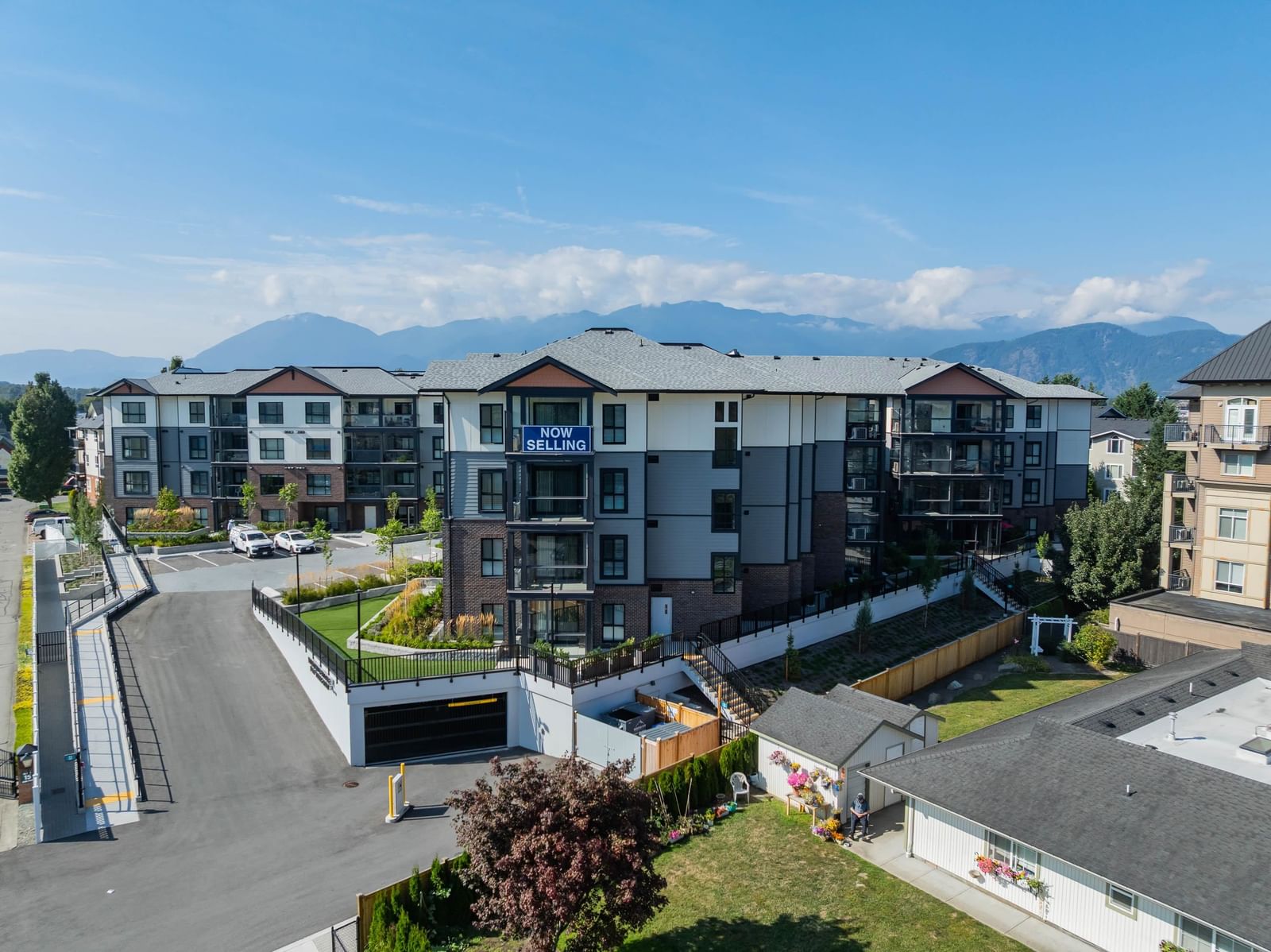 Listing Image 15