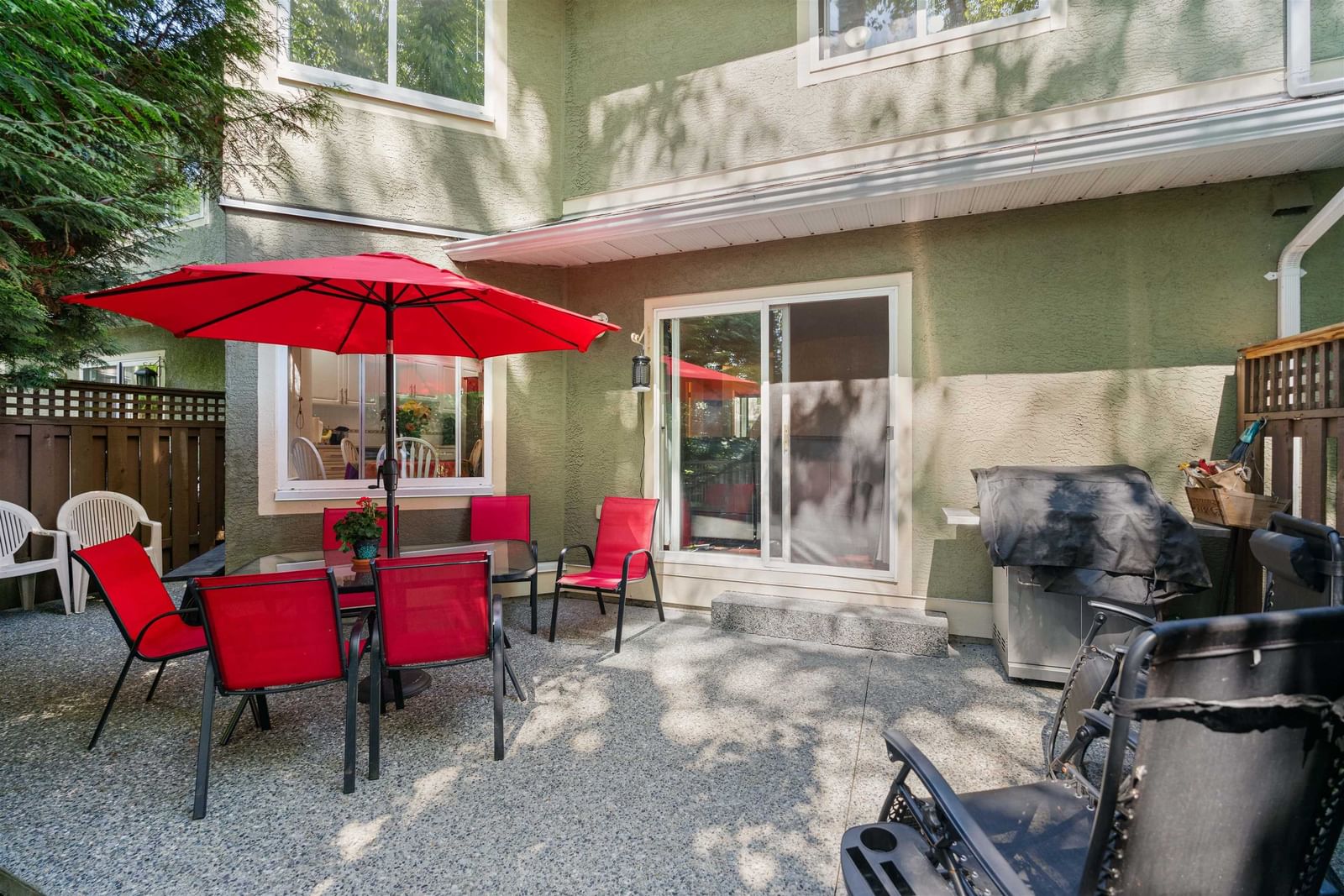 Listing Image 14