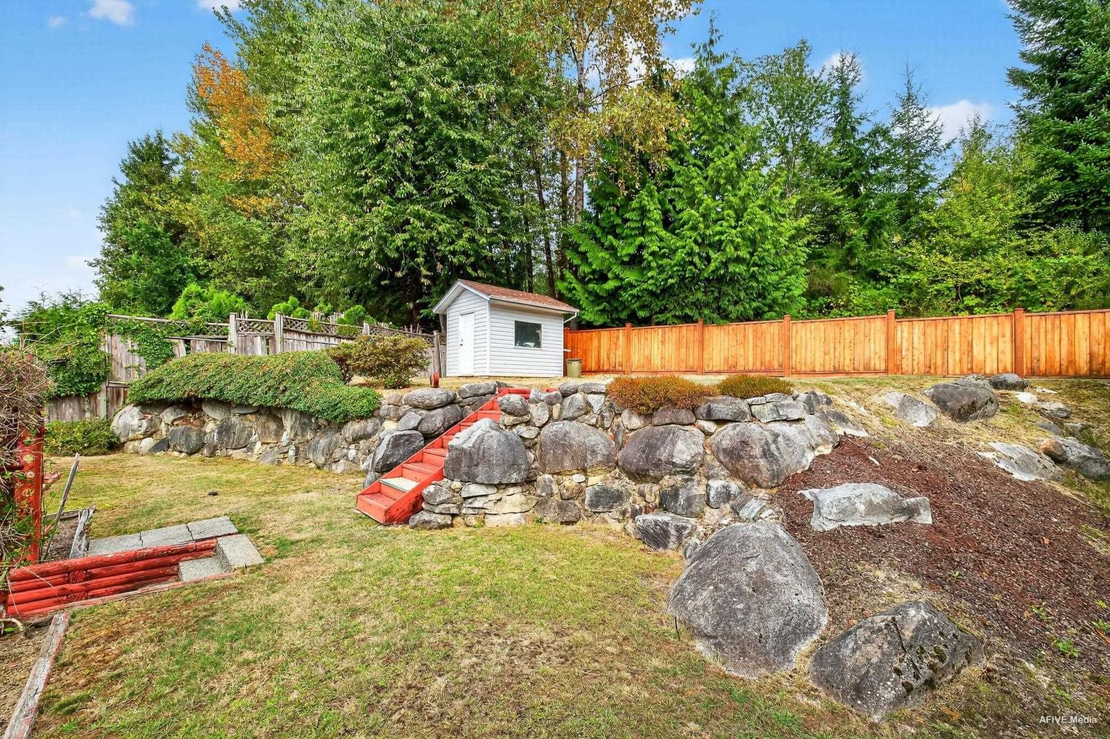 Listing Image 27