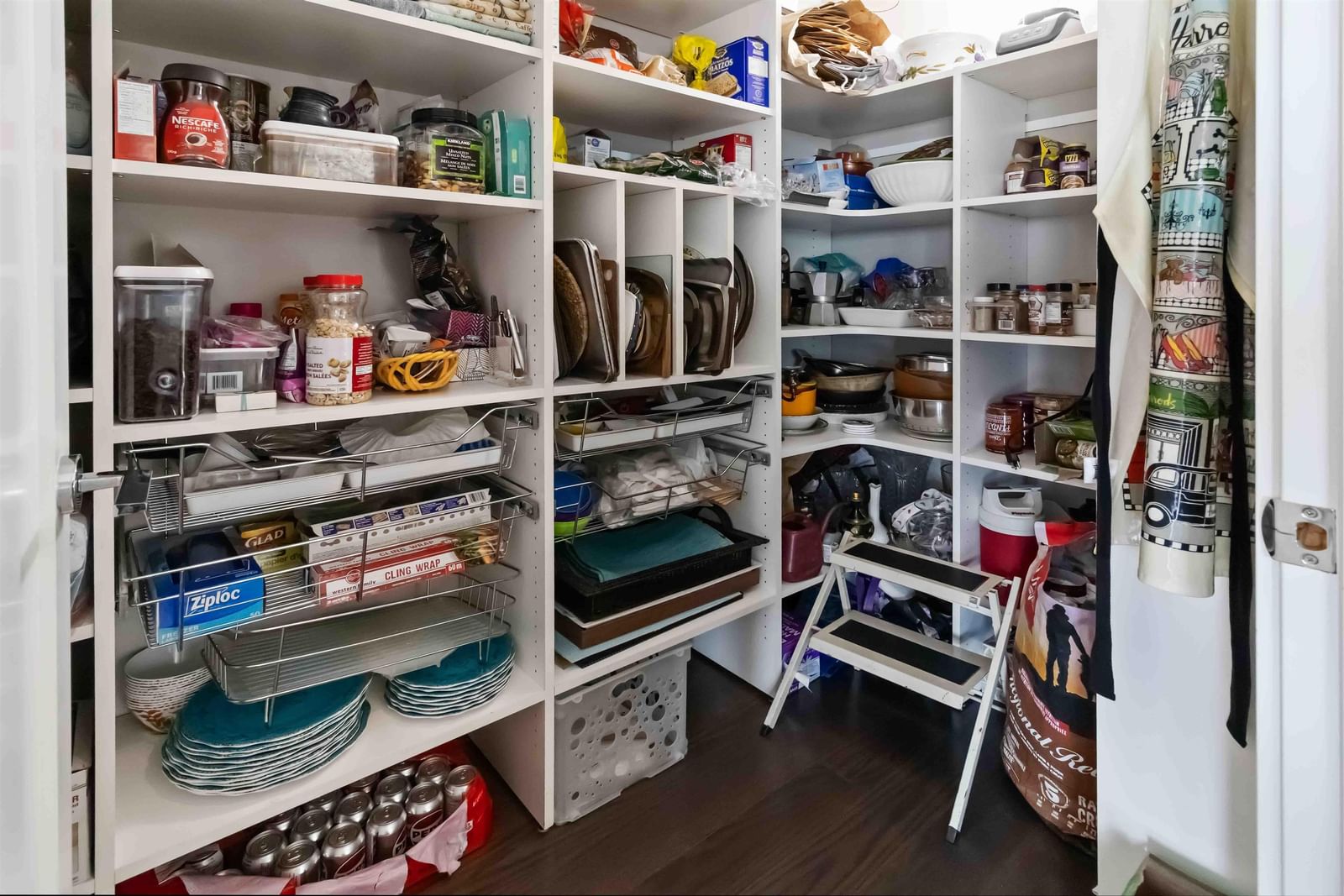 Listing Image 8