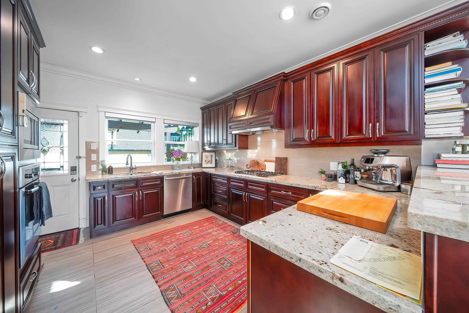 Listing Image 15