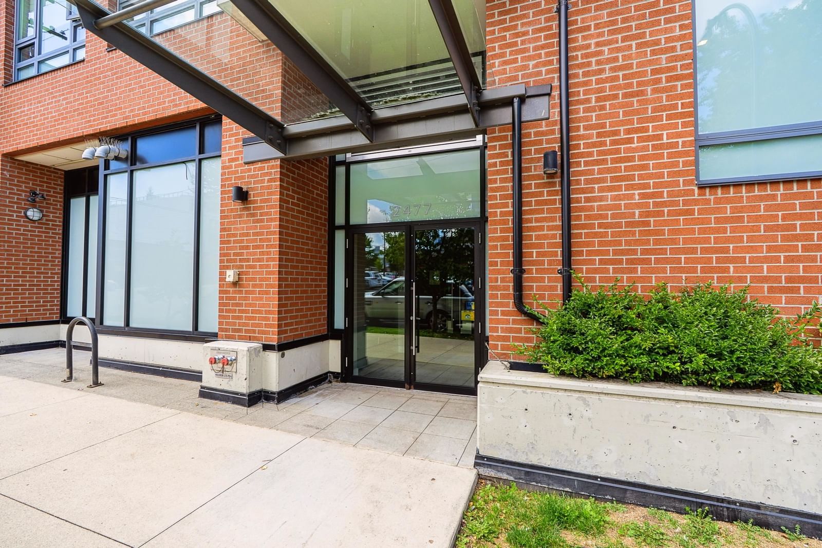 Listing Image 23