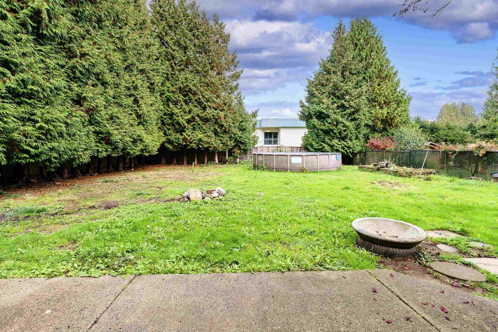 Listing Image 27