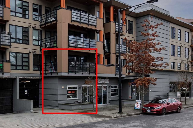 202 - 857 15th Street W