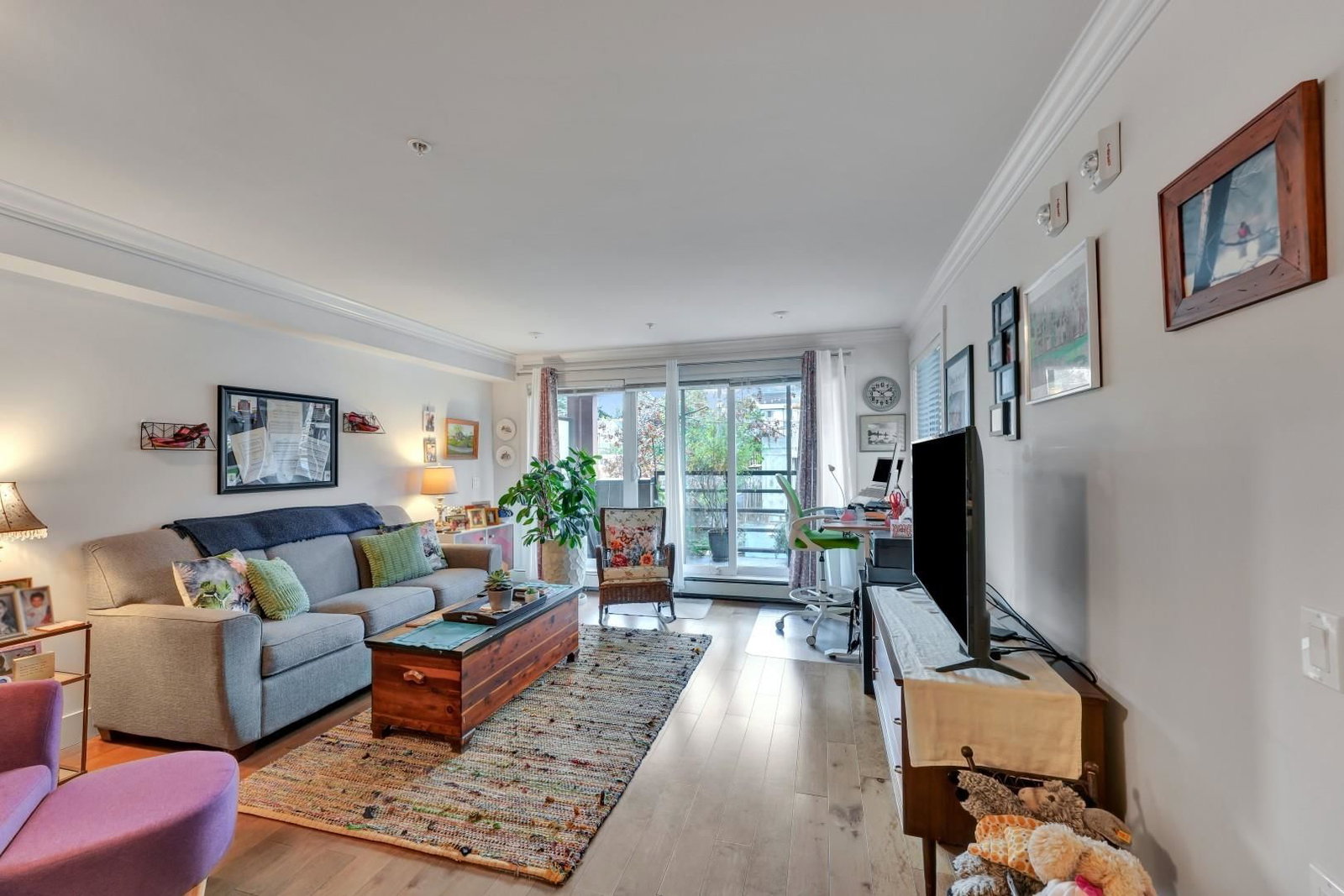 Listing Image 22