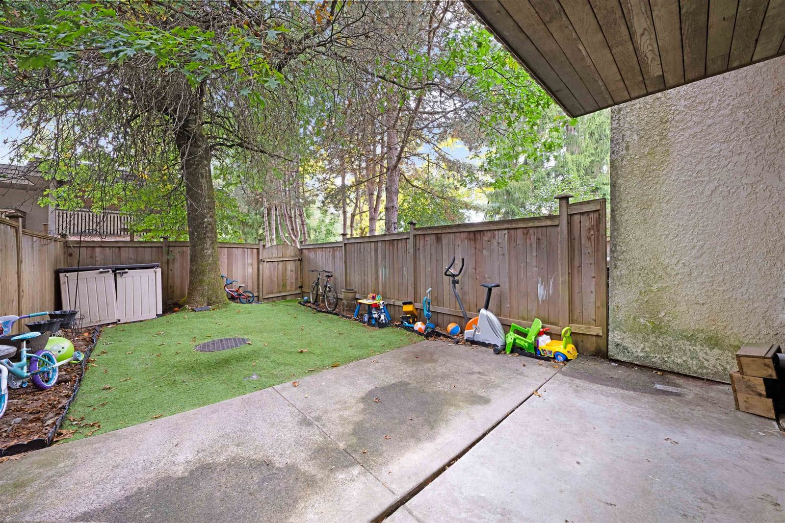 Listing Image 22