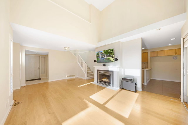 13 - 8000 Heather Street