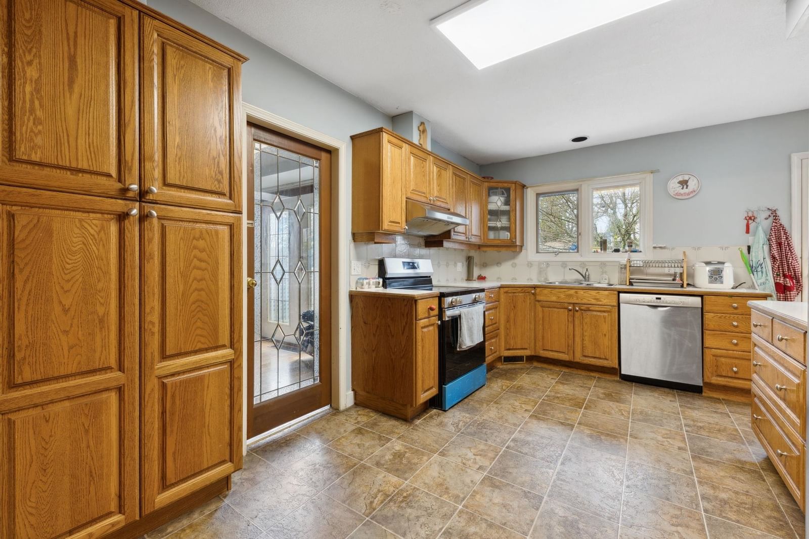 Listing Image 13