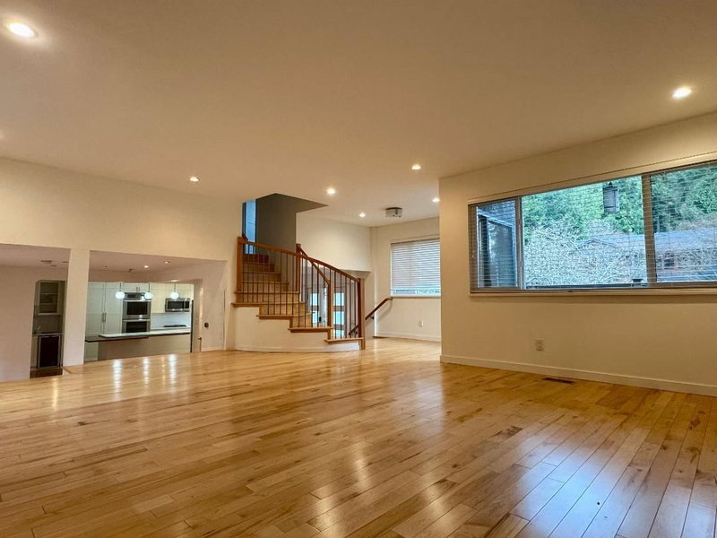 5257 Sonora Drive, North Vancouver, V7R 3V7 | Image 3