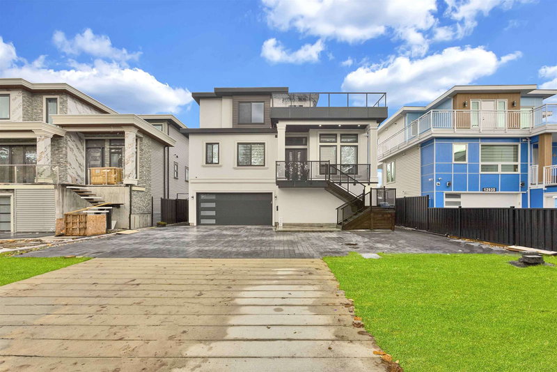 12927 115a Avenue, Surrey, V3R 2R3 | Image 2