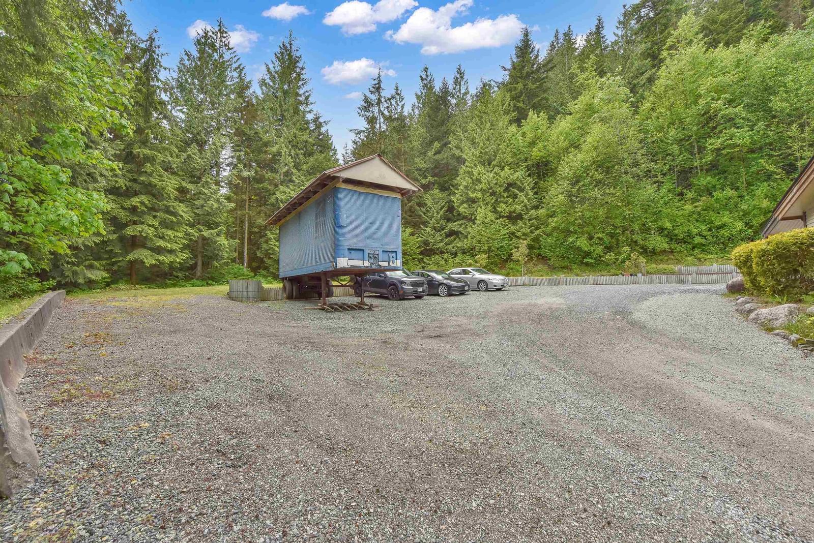 Listing Image 33