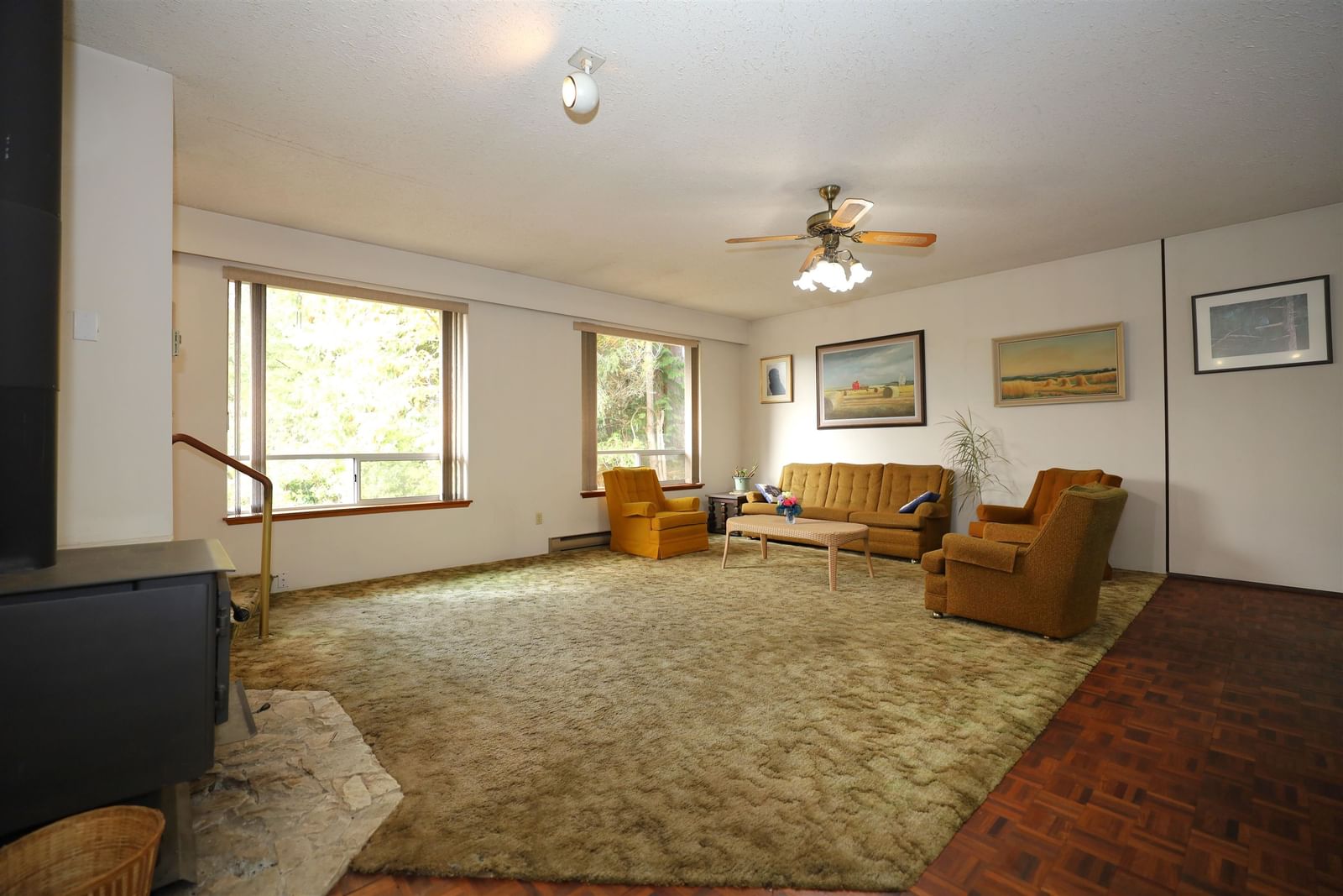 Listing Image 16