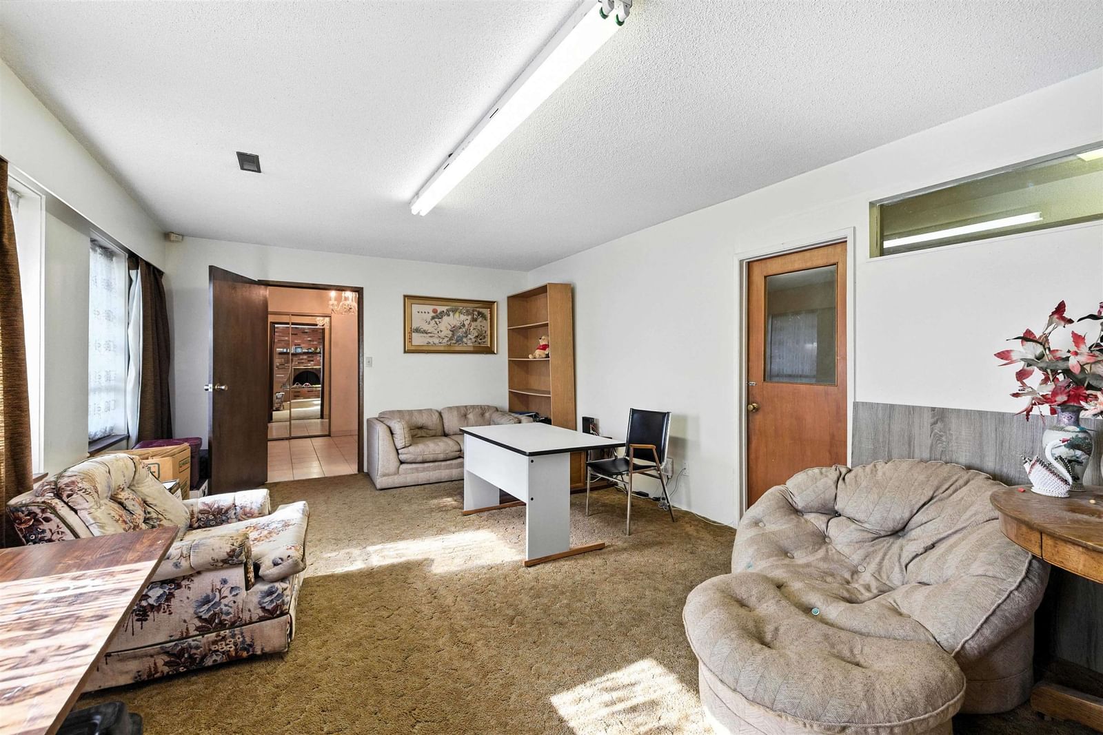 Listing Image 25