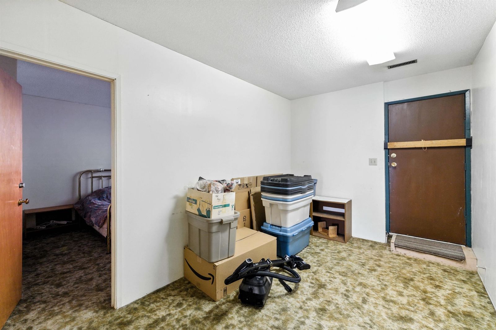 Listing Image 30