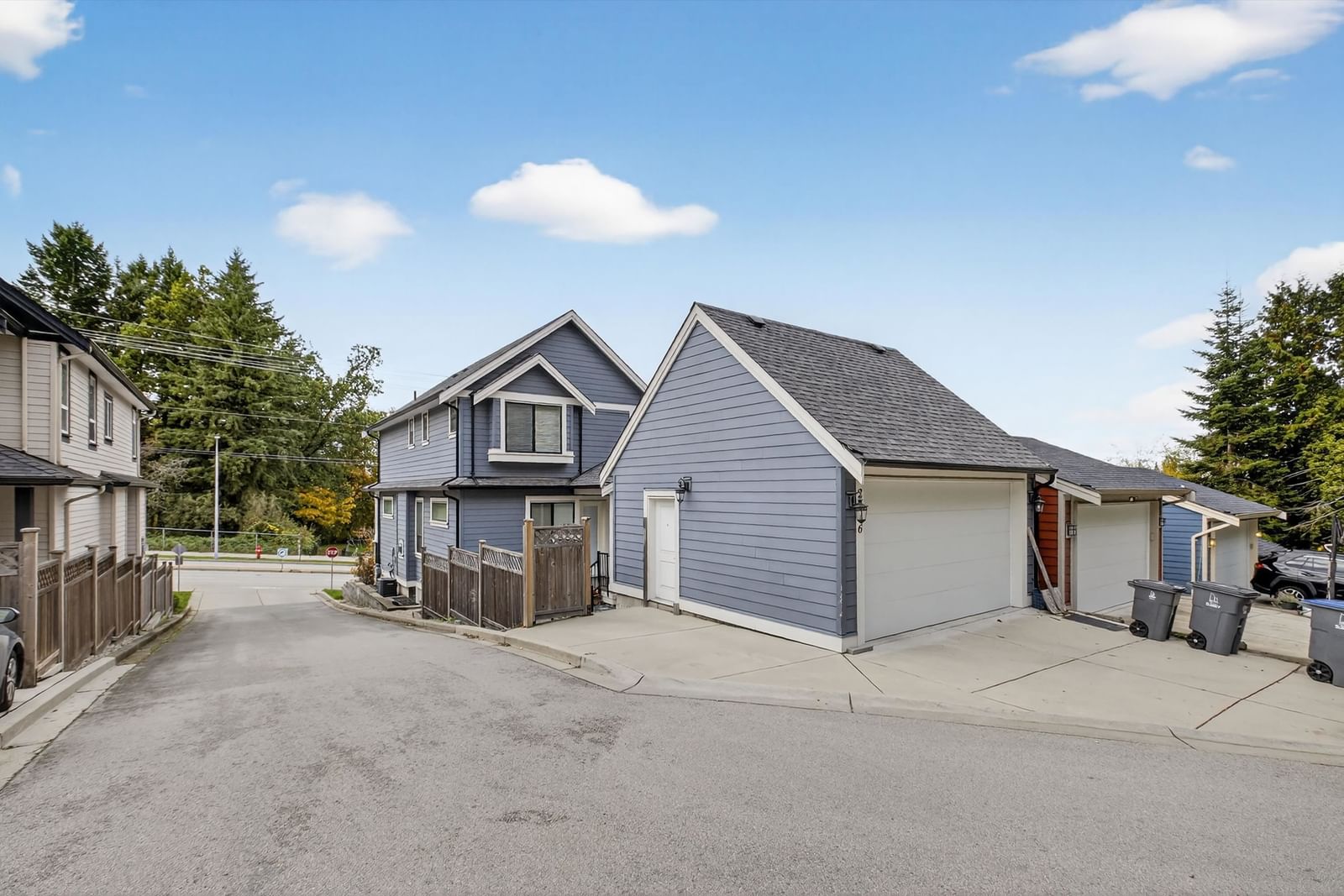 Listing Image 16