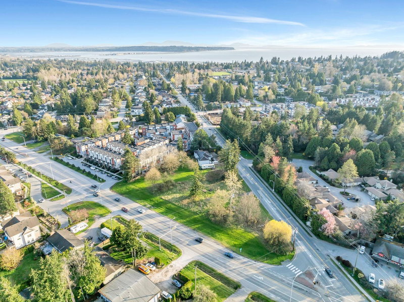 1704 160 Street, Surrey, V4A 4X2 | Image 2