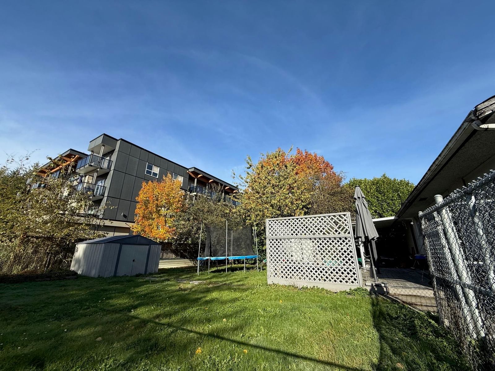 Listing Image 14