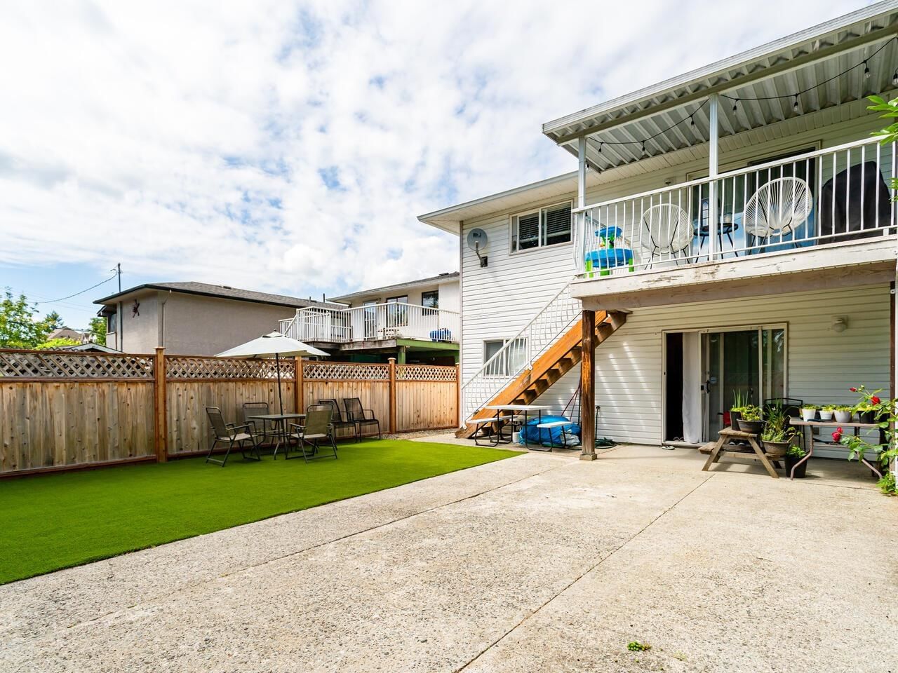 Listing Image 19