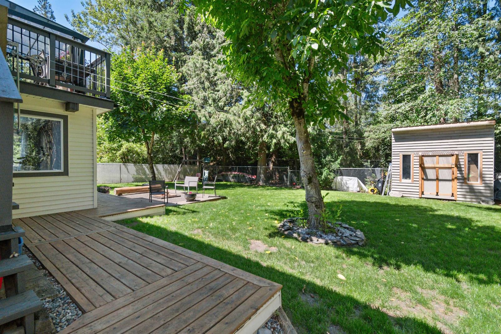 Listing Image 8