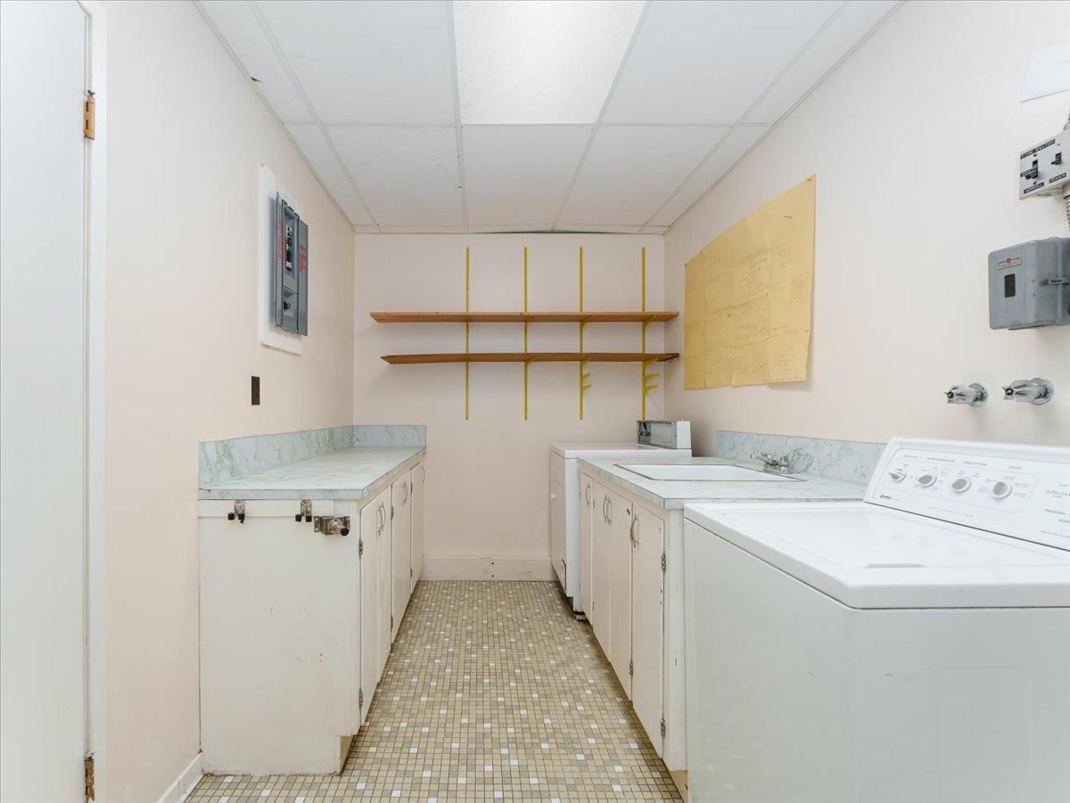 Listing Image 24