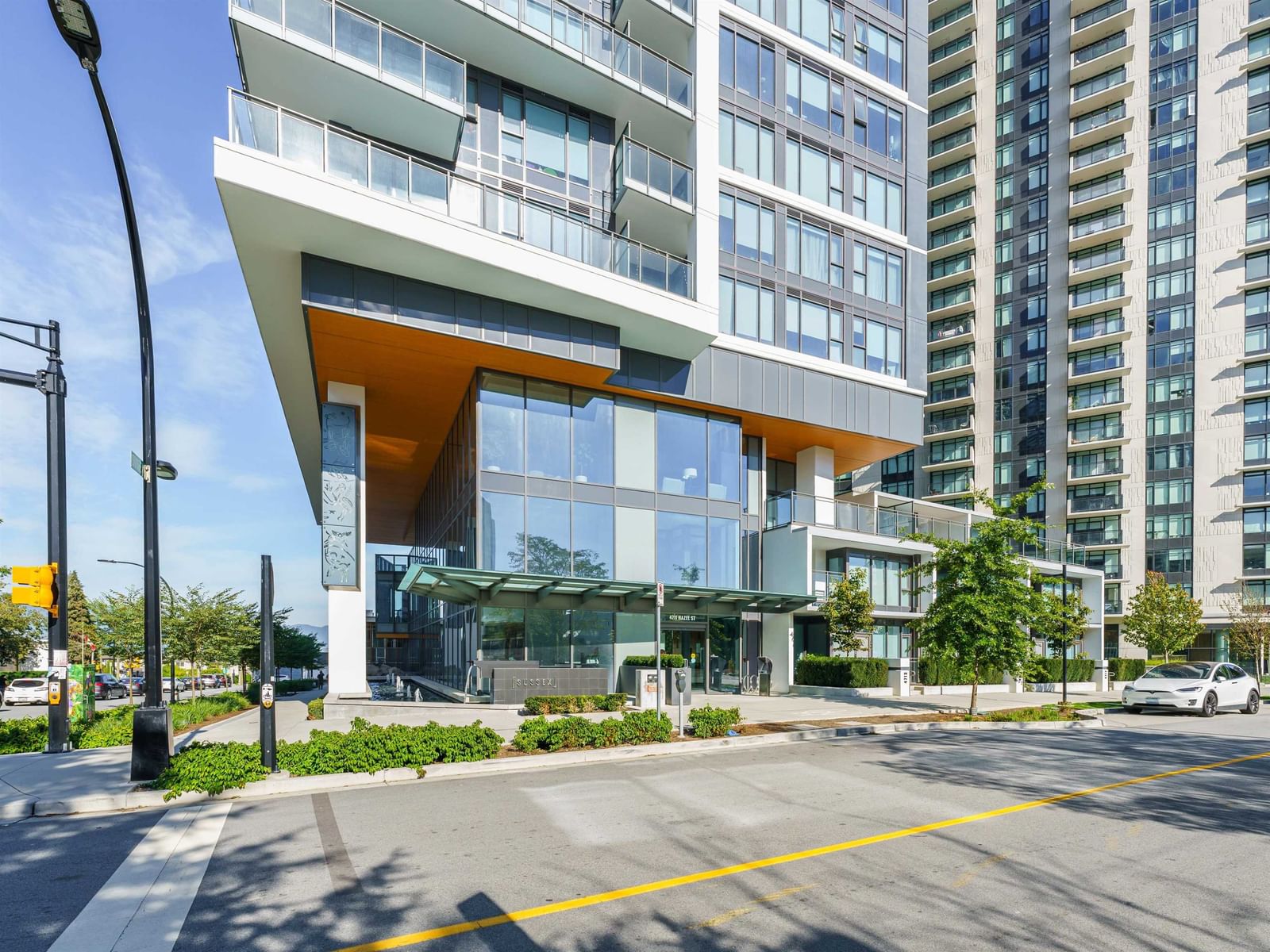 Listing Image 5
