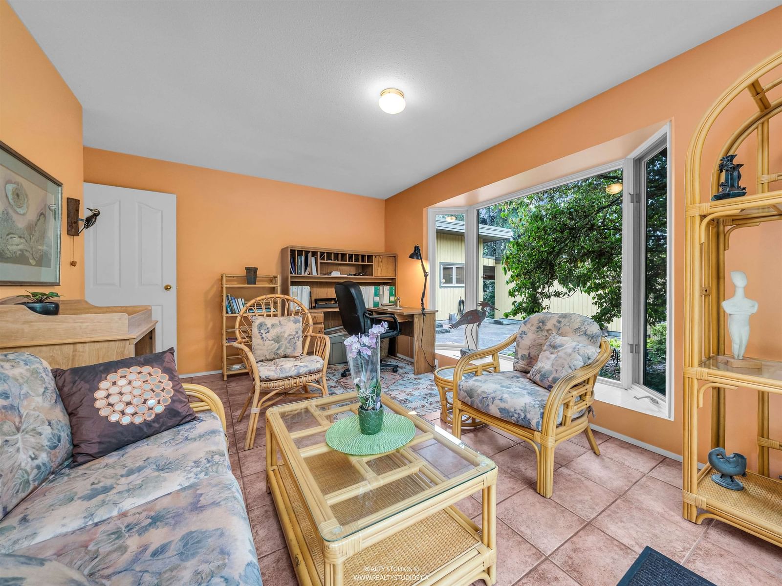 Listing Image 23