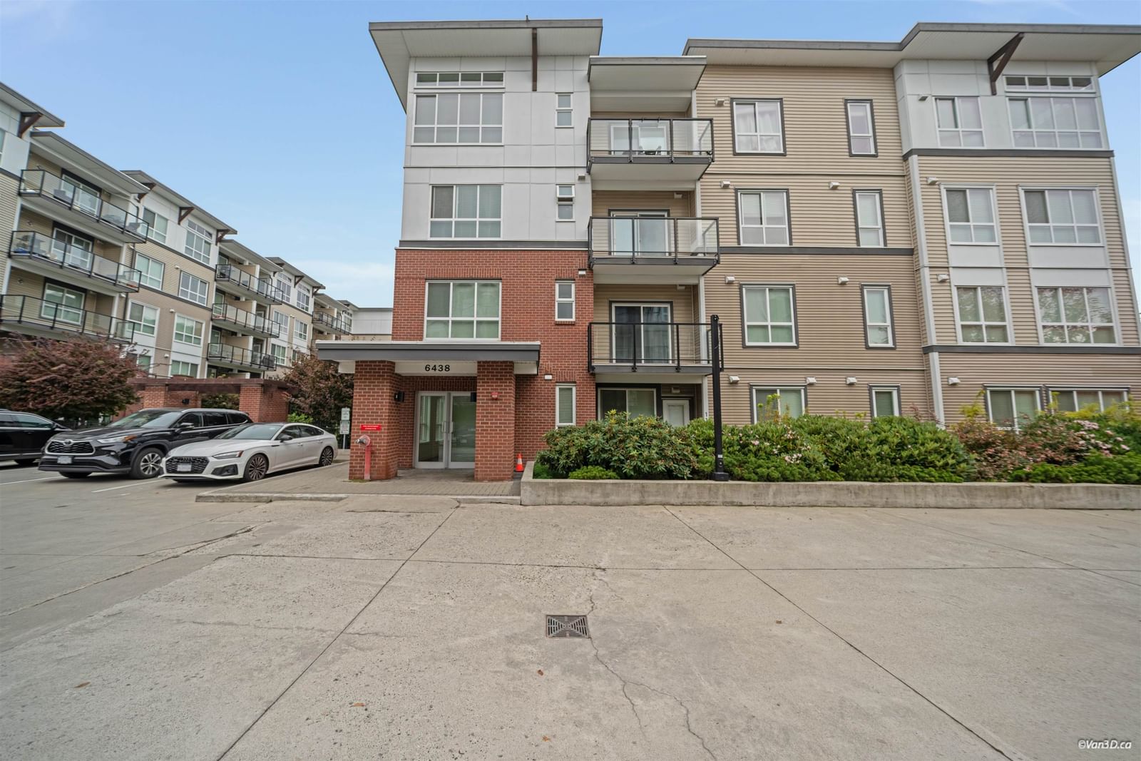 Listing Image 25