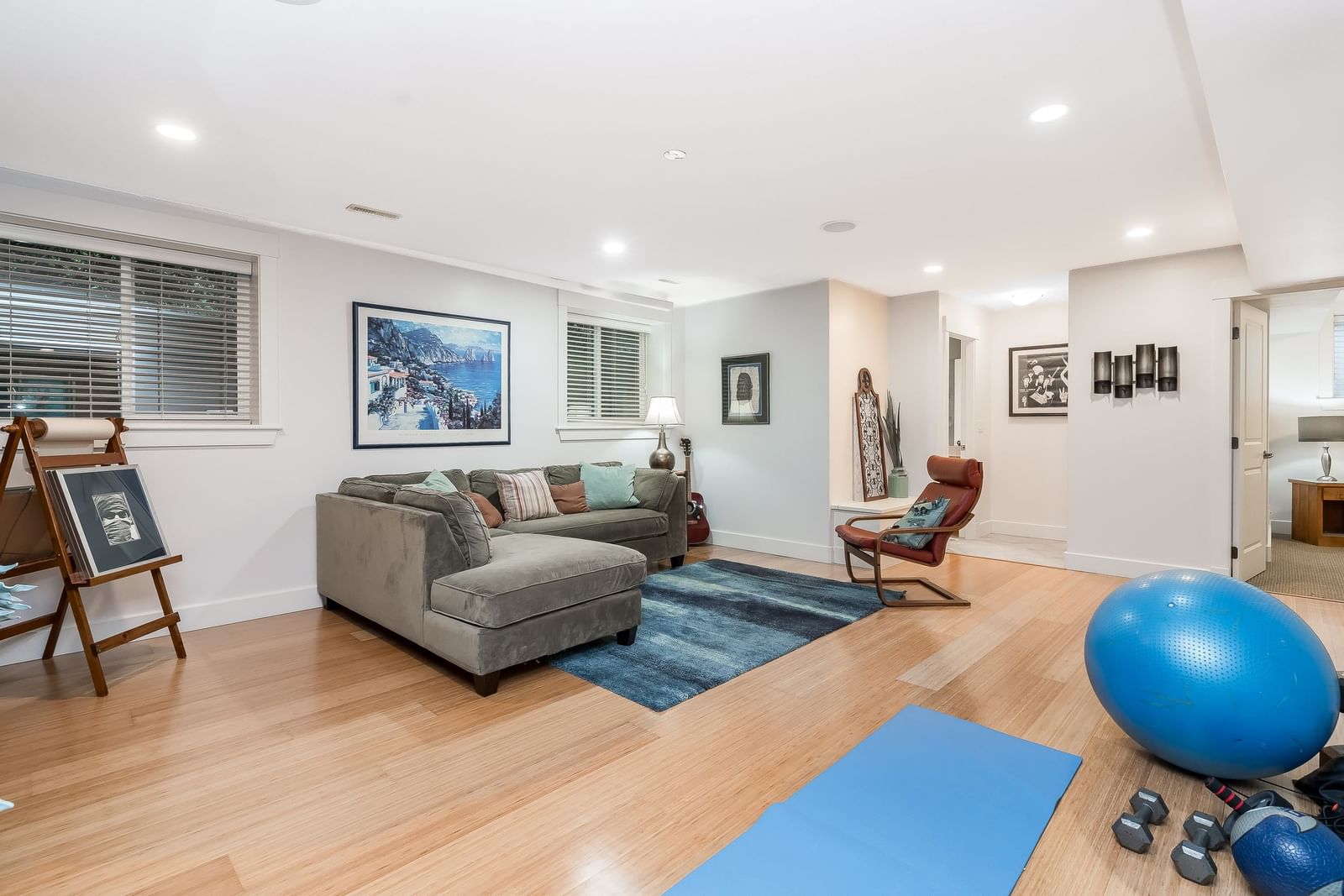 Listing Image 23