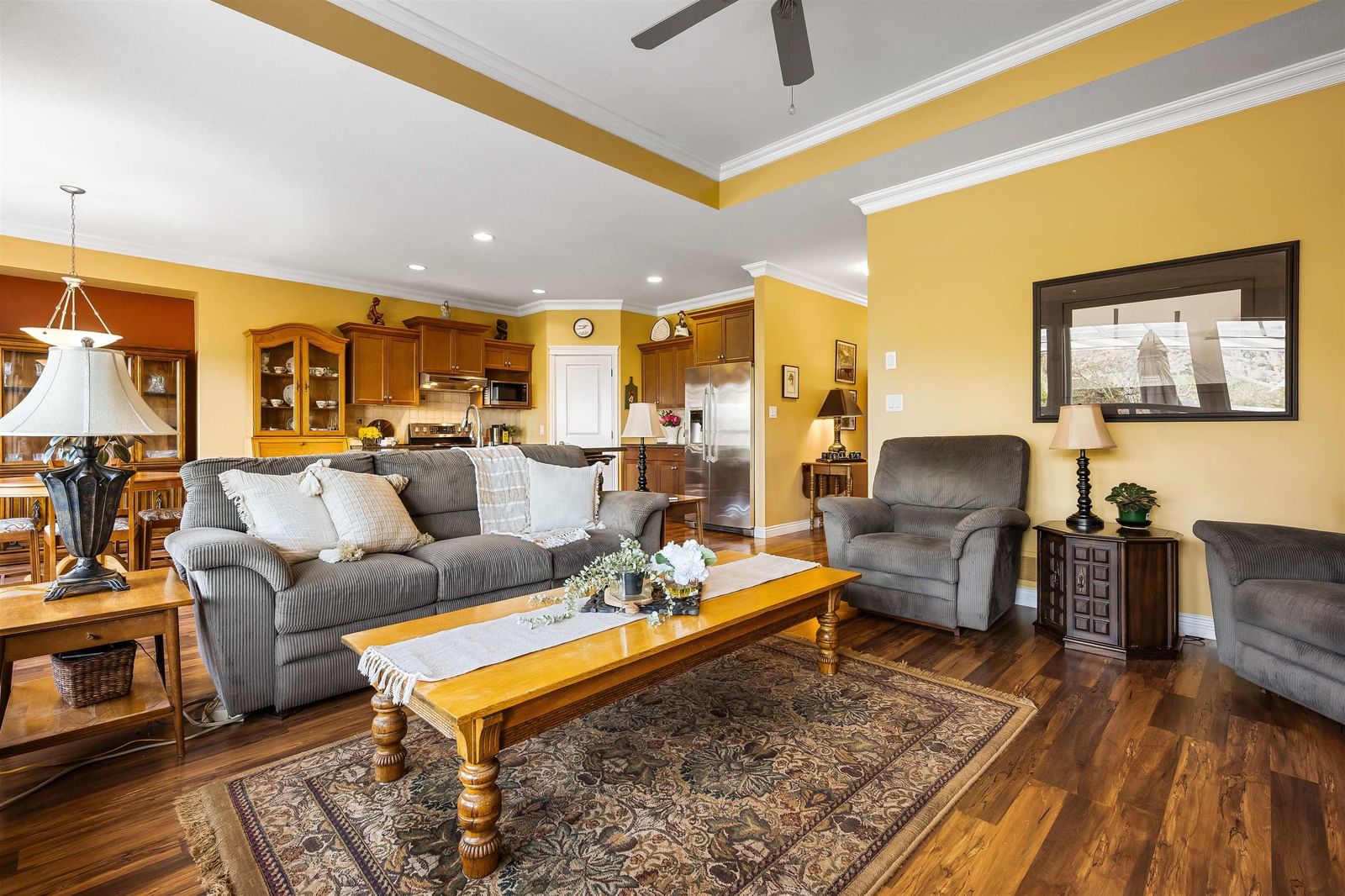 Listing Image 19
