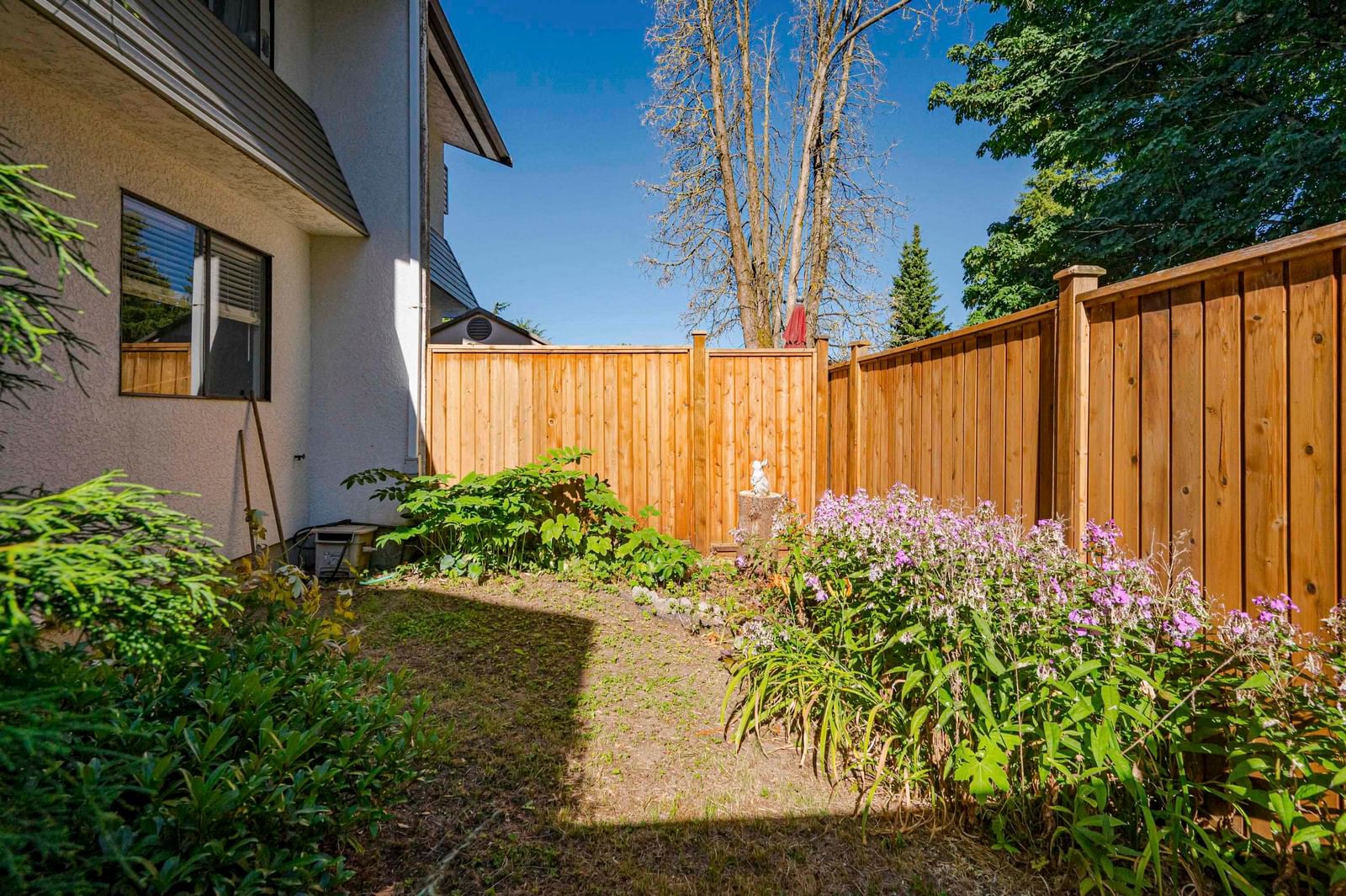 Listing Image 27