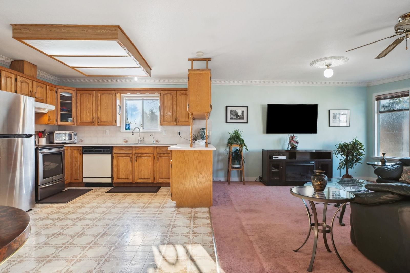 Listing Image 14