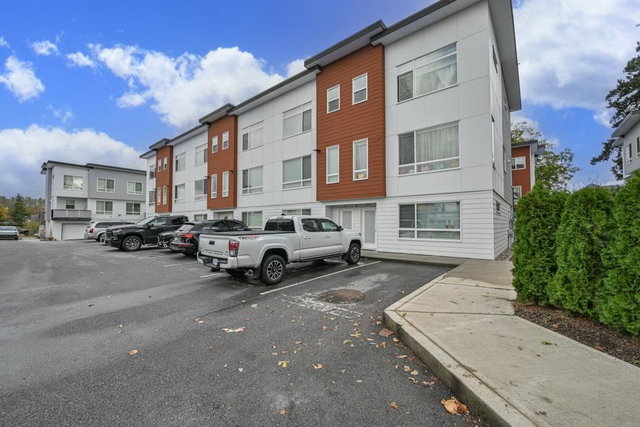 23 - 27640 Lantern Avenue