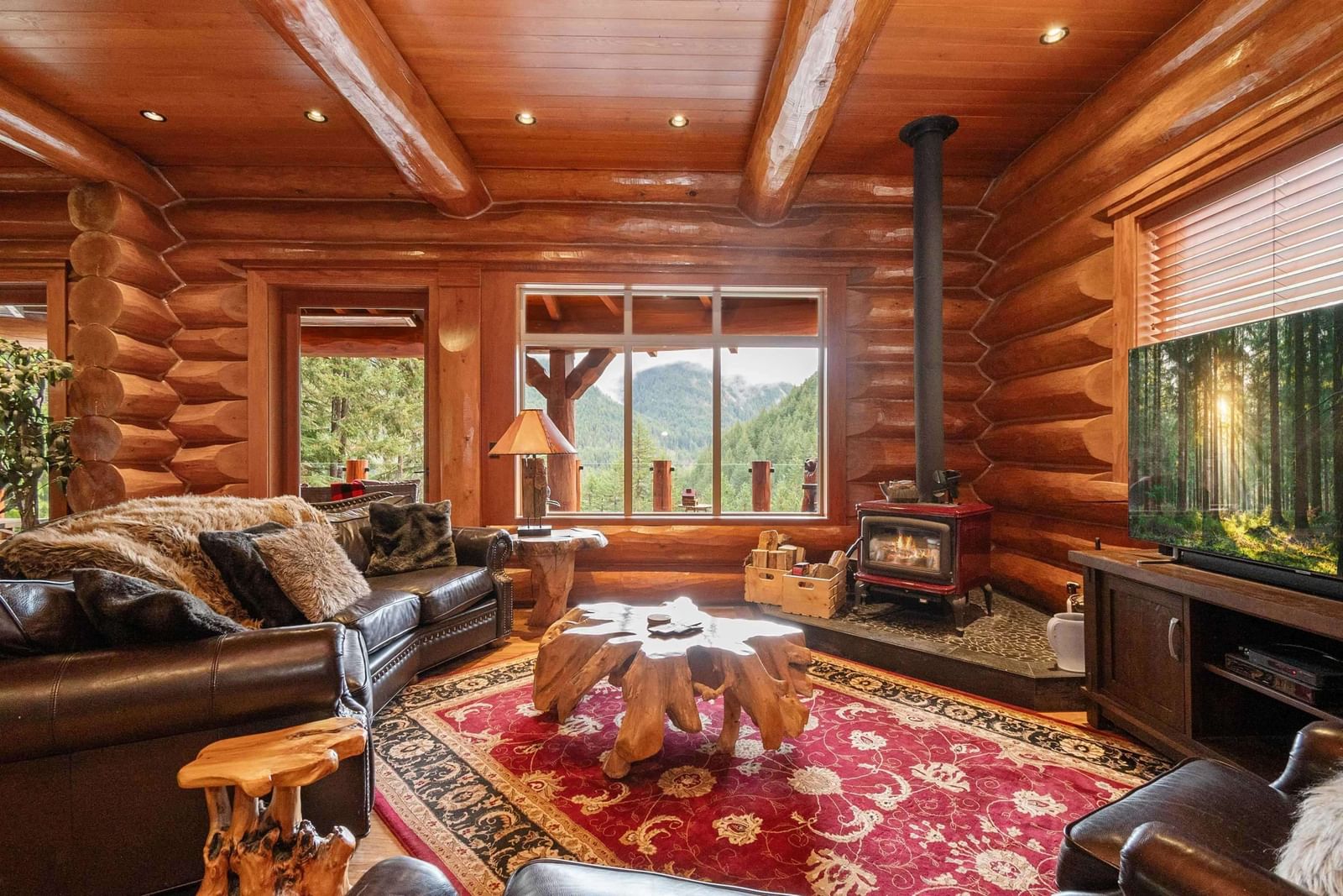 Listing Image 5