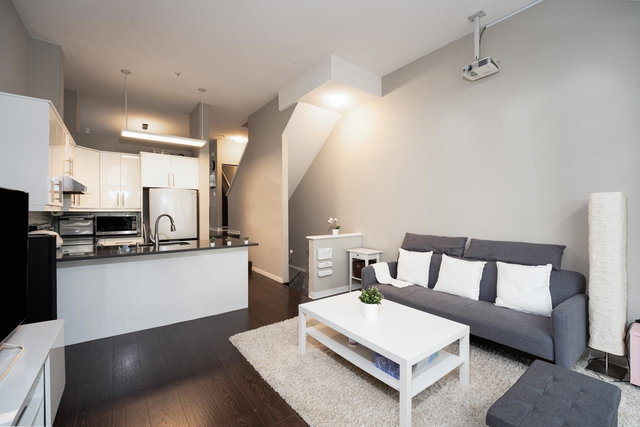 1 - 3586 Rainier Place