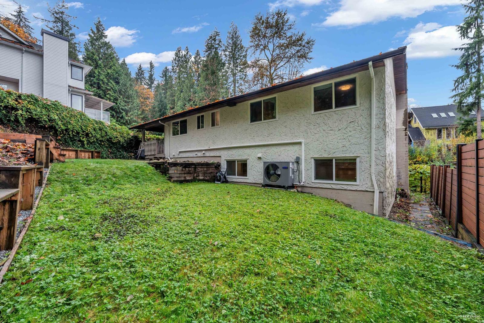 Listing Image 28