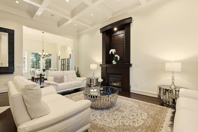 1017 Canyon Boulevard