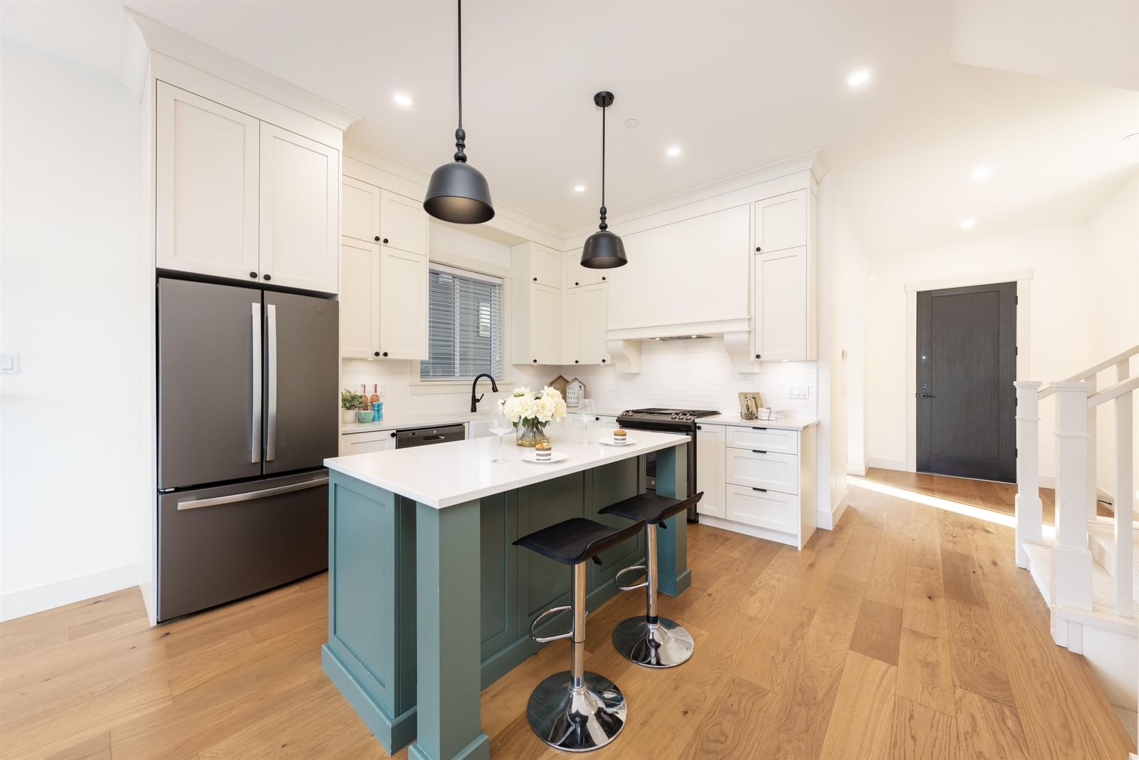 Listing Image 13