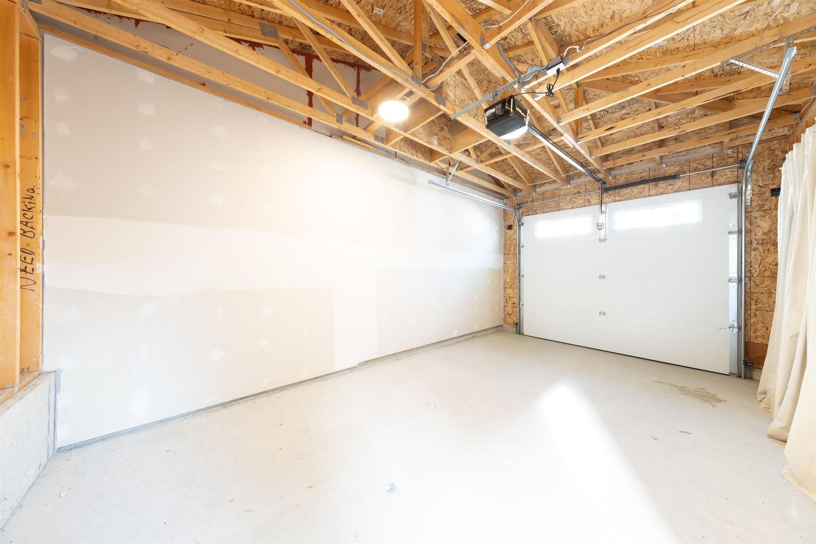 Listing Image 37