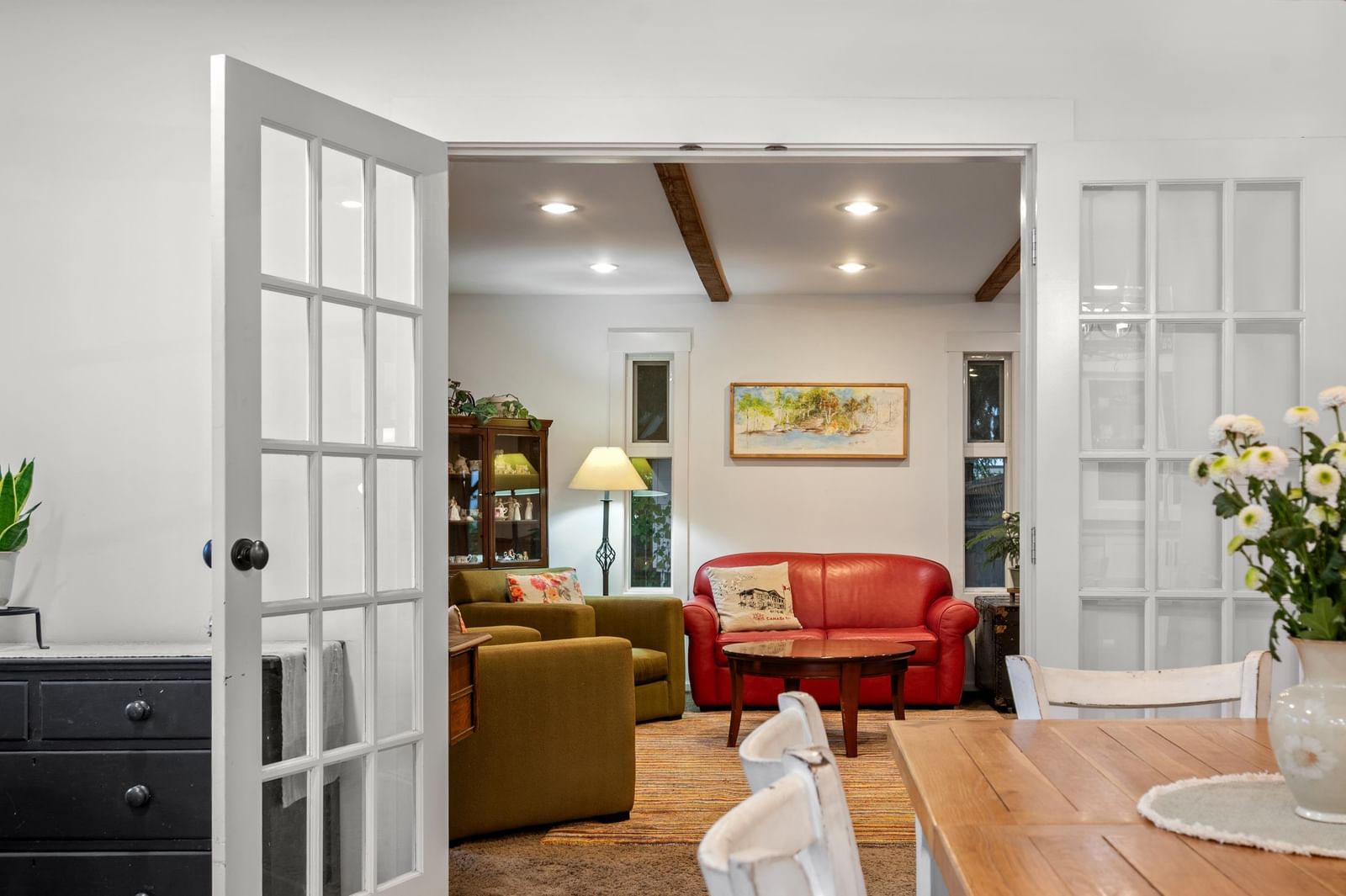 Listing Image 12