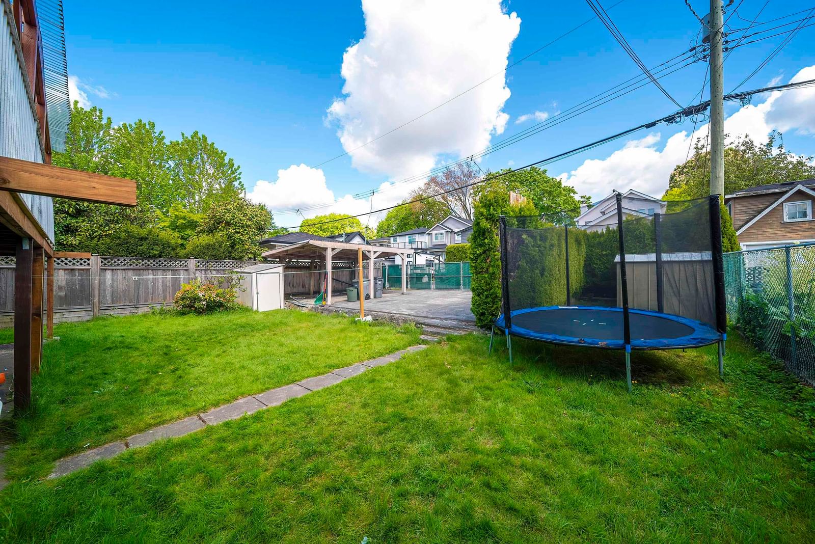 Listing Image 19