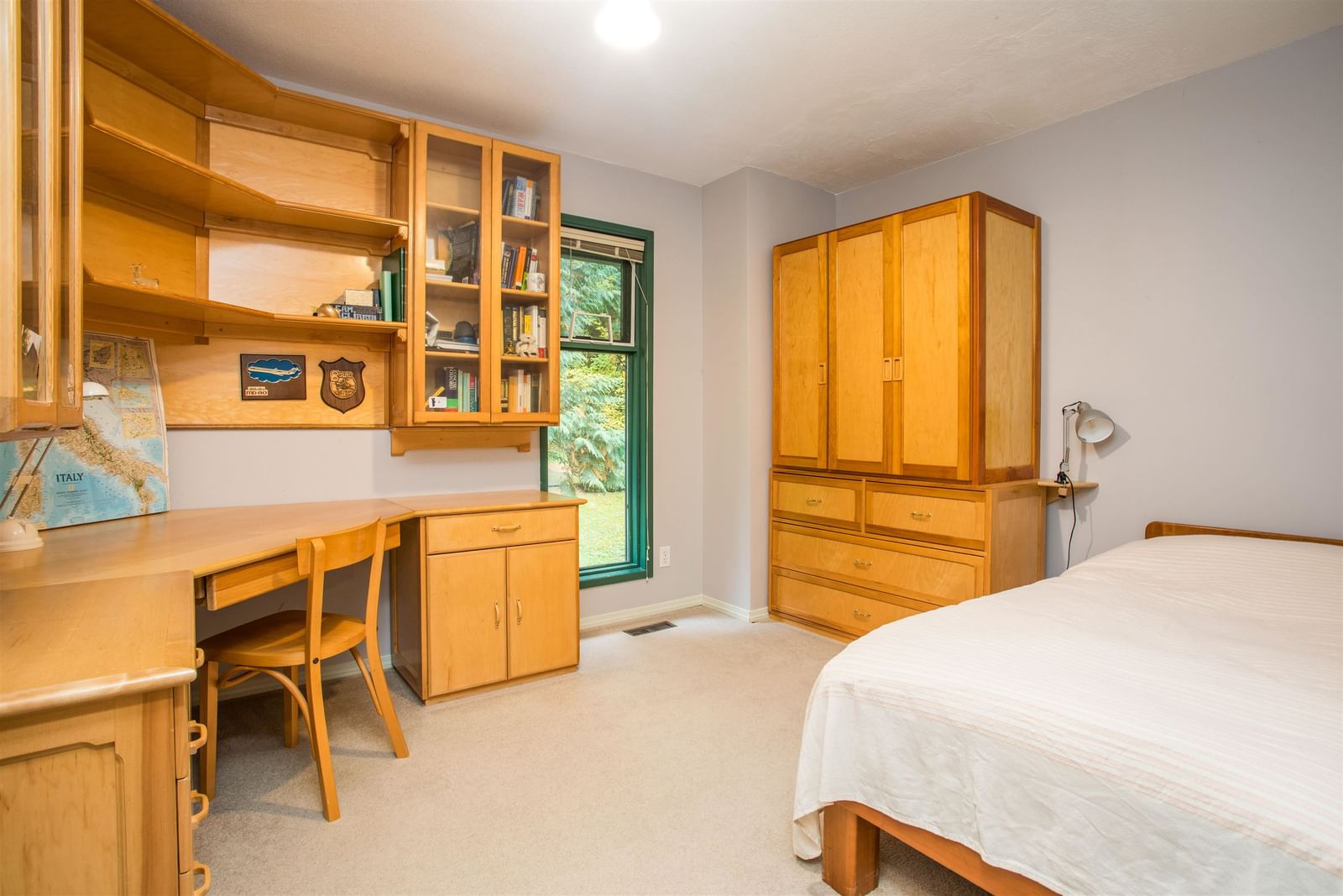 Listing Image 19