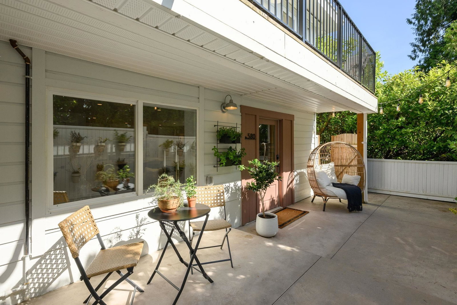 Listing Image 19