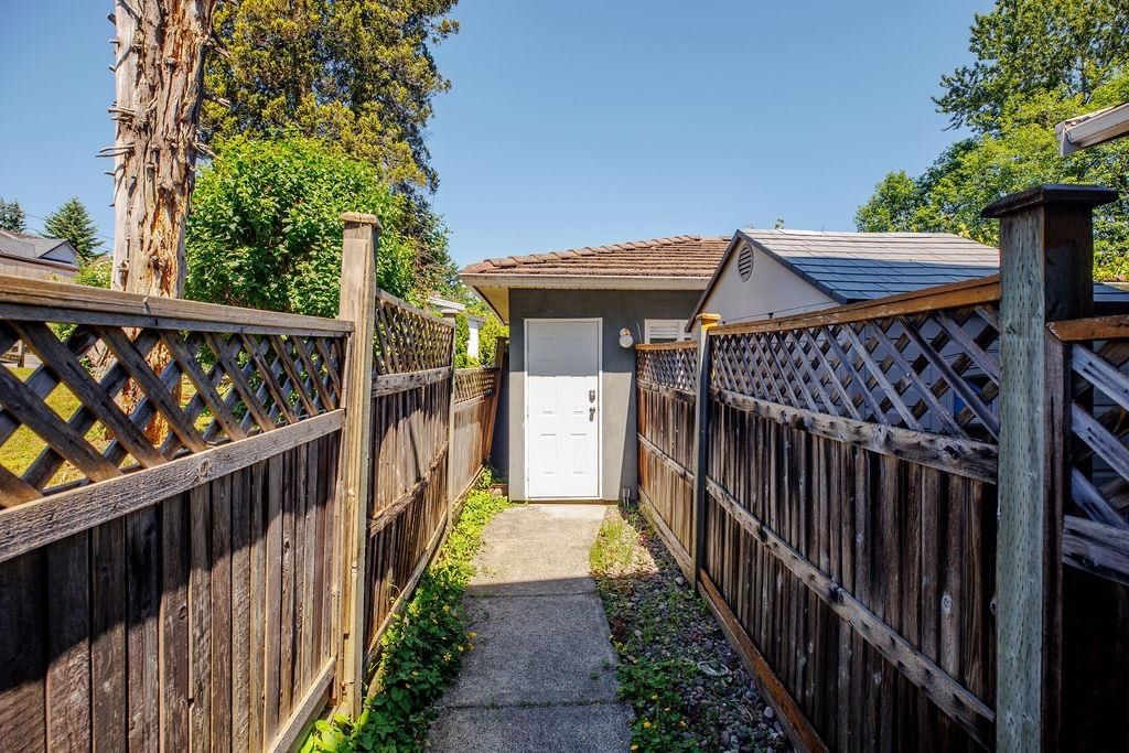 Listing Image 39