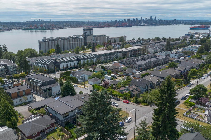 658 3rd Street, North Vancouver, V7L 1G7 | Image 3